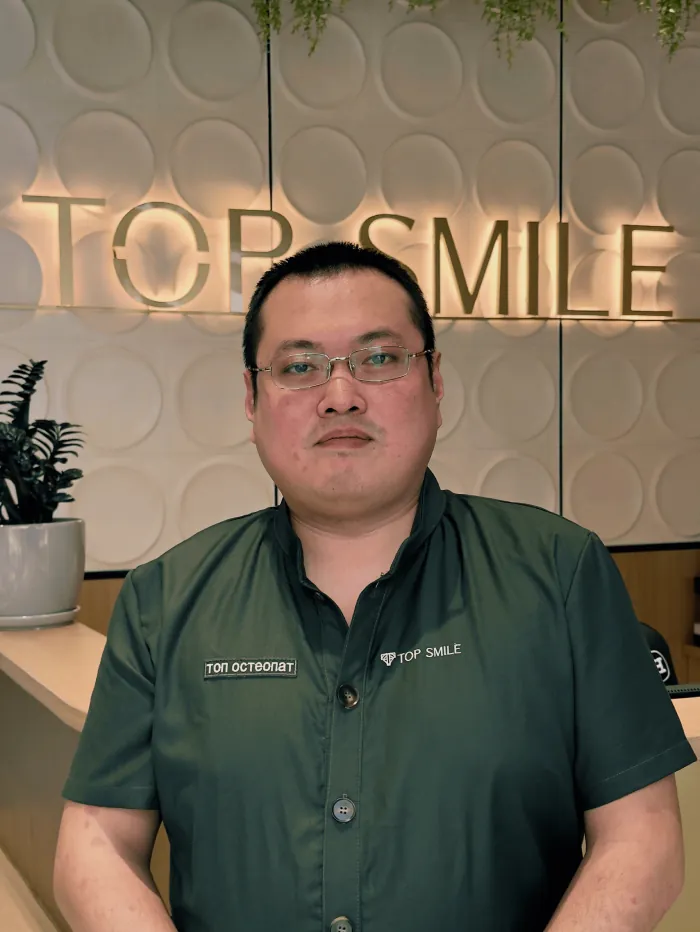 Ли Валентин Моисеевич
